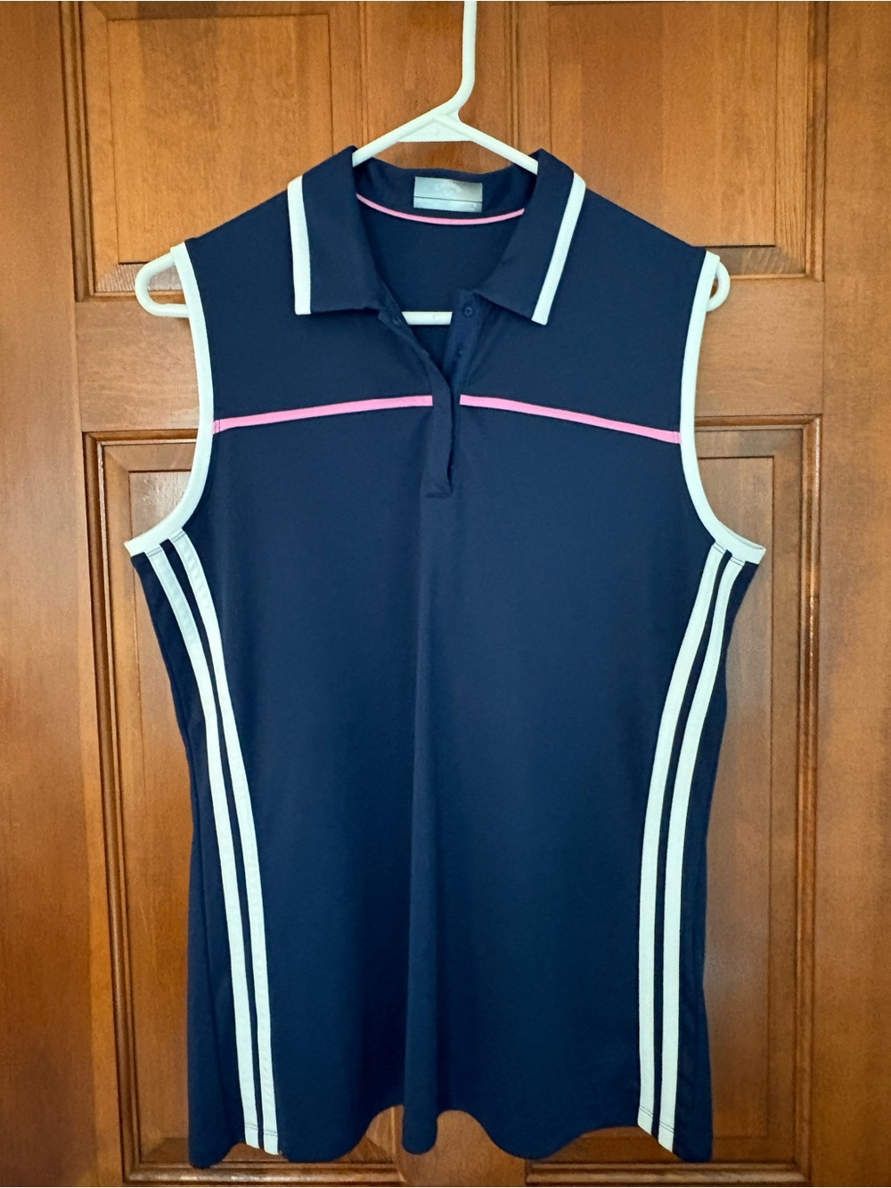 Callaway Sleeveless Navy Polo Top with White Trim in size large